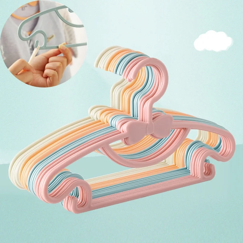 Cintres en plastique pour bébé - Baby Clothing Storage avis et prix